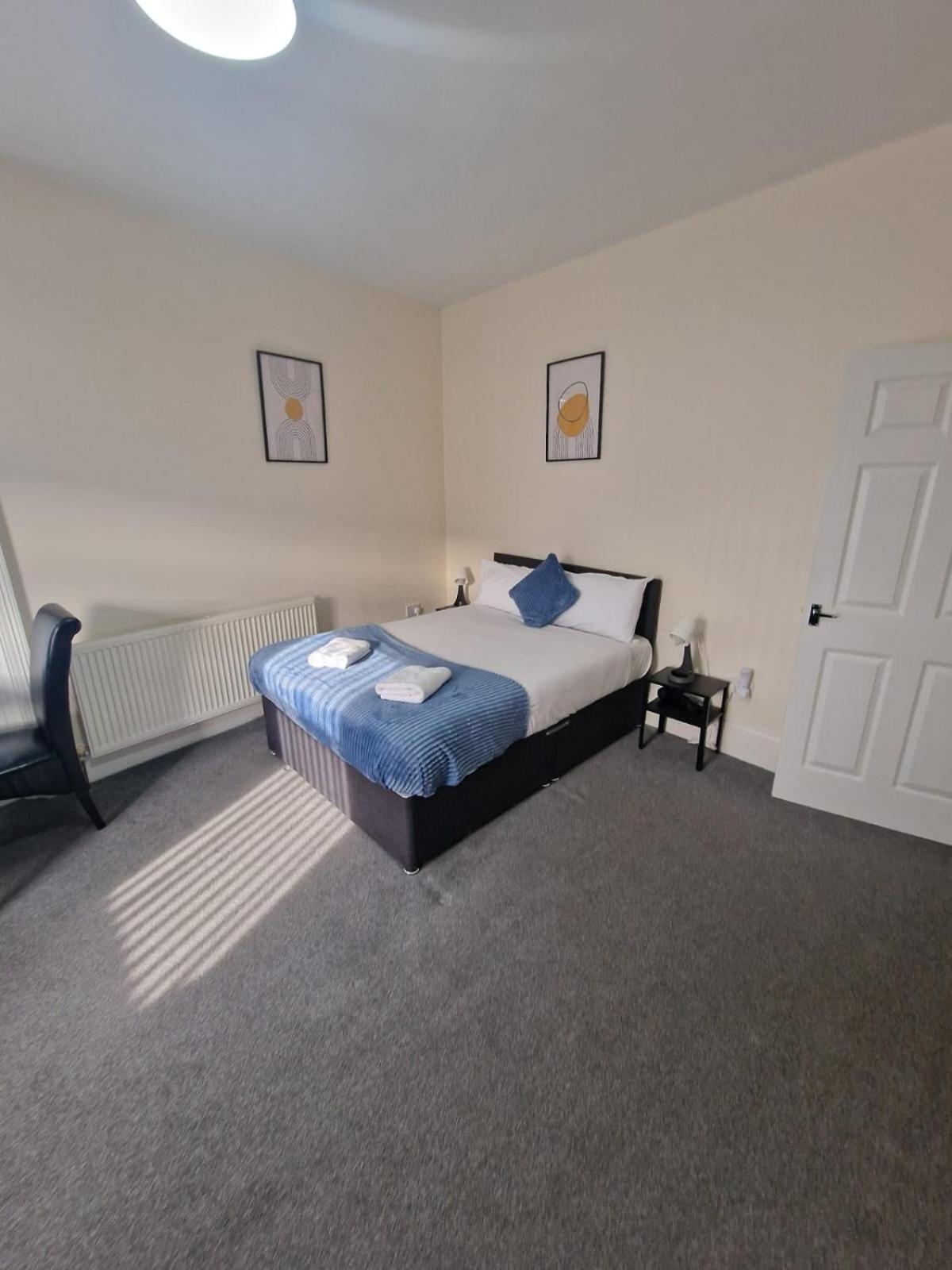 Laluna One Bedroom Apartment Newcastle Exterior photo